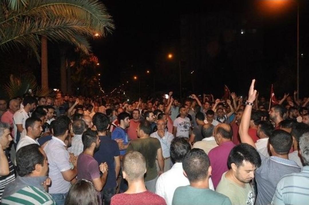 Darbe Girişimine Karşı Emniyet M&uuml;d&uuml;rl&uuml;ğ&uuml; &Ouml;n&uuml;nde N&ouml;bet