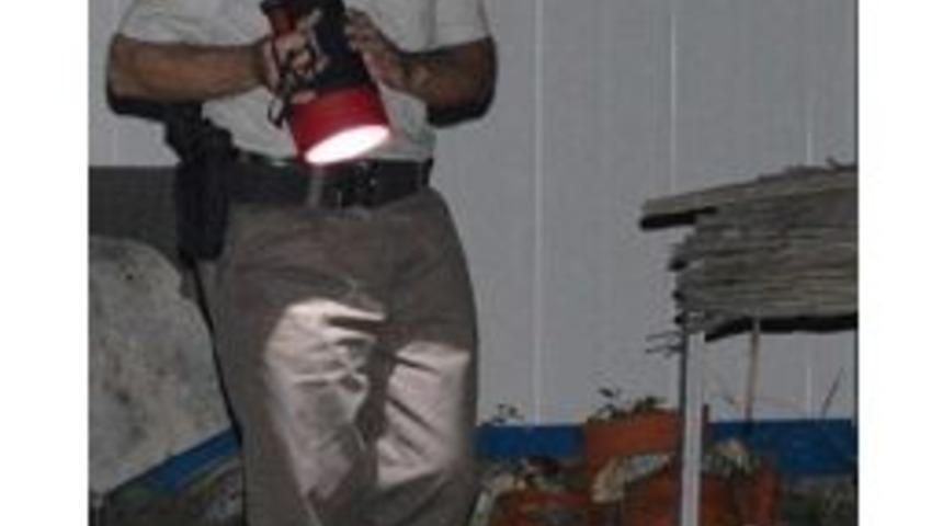 Vahşi Cinayetin Katil Zanlısı Ka&ccedil;arken Astsubayı Yaraladı