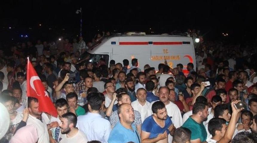 Sakarya&rsquo;da 20 Asker G&ouml;zaltına Alındı