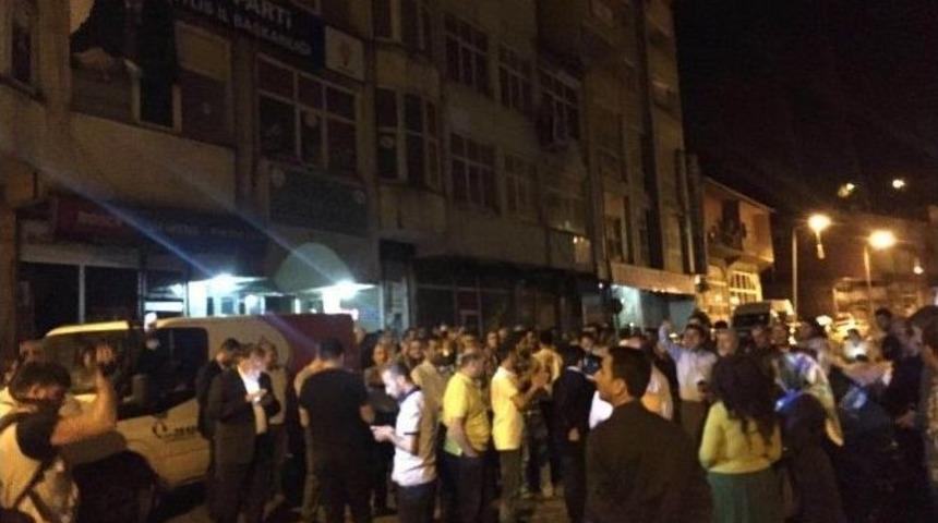 İstanbul Ve Ankara&rsquo;daki Askeri Darbe Girişimine Bitlis&rsquo;ten Tepki