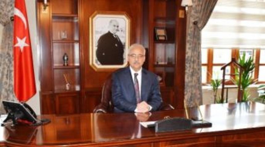 Vali G&uuml;ven&ccedil;er&rsquo;den Askeri Kalkışma A&ccedil;ıklaması