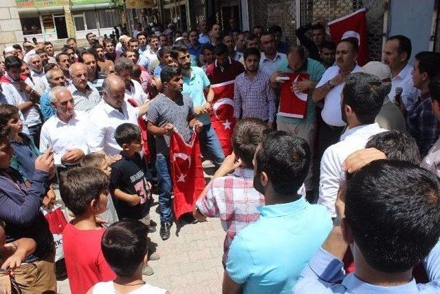 Şemdinli’de Darbe Girişimi Protesto Edildi