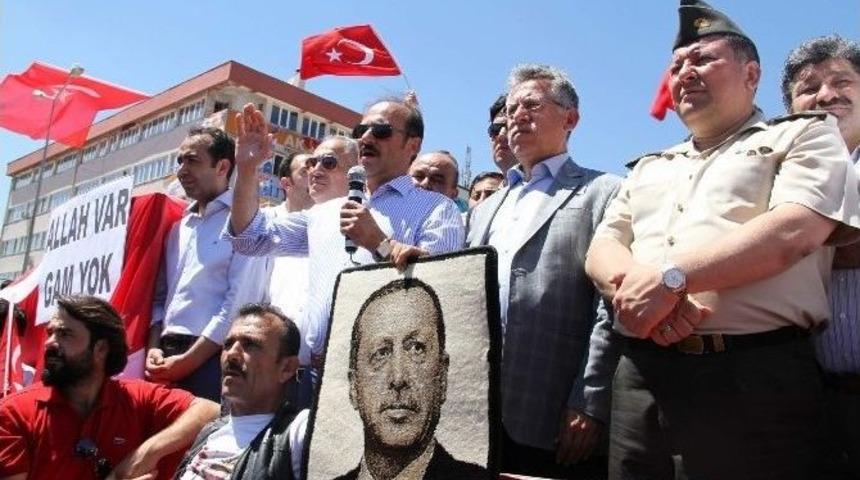 Yozgat&rsquo;ta Demokrasiye Sahip &Ccedil;ıkma Mitingi D&uuml;zenlendi