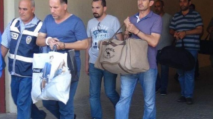 Manisa&rsquo;da Fet&ouml;&rsquo;c&uuml;lere Darbe