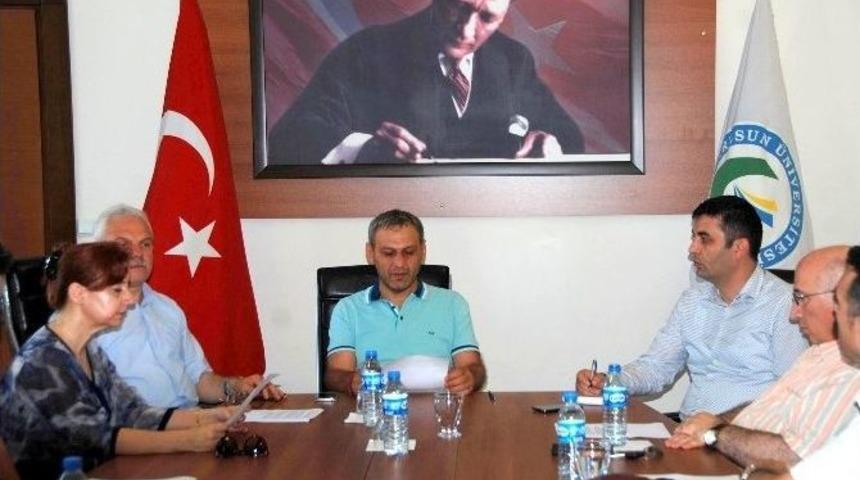 Giresun &Uuml;niversitesi Senatosu Darbe Girişimini Kınadı