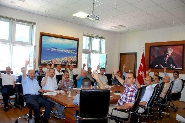 Giresun Üniversitesi Senatosu Darbe Girişimini Kınadı