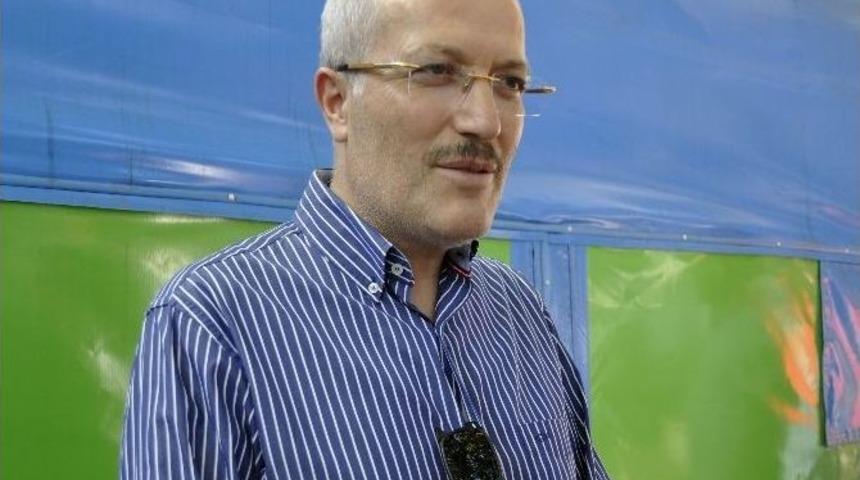 Demokrasiye Sahip &Ccedil;ıkarken Hayatını Kaybetti