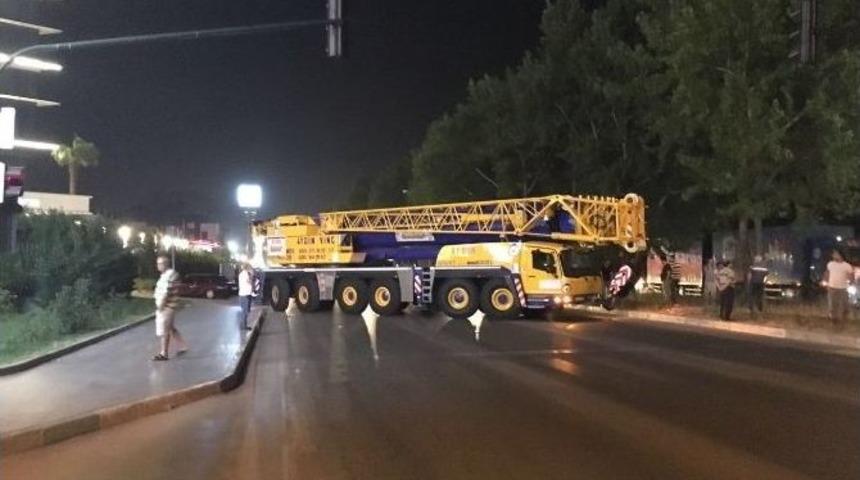 Darbe Girişimine Karşı Vatandaşlardan Vin&ccedil;li Savunma