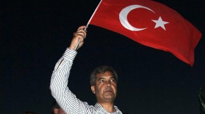 &Ccedil;anakkale&rsquo;de 6 Askeri Savcı Ve Hakim G&ouml;zaltında