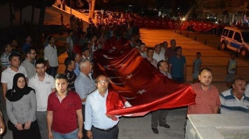 Selendi&rsquo;de Demokrasi N&ouml;beti