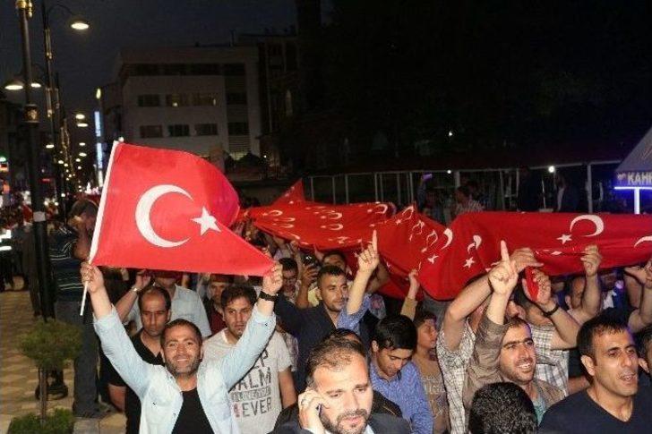 Vali Musa Işın: “eğer Halkımız Olmasaydı Bu Aşağılık Herifler Bu İşi Başaracaklardı” G3