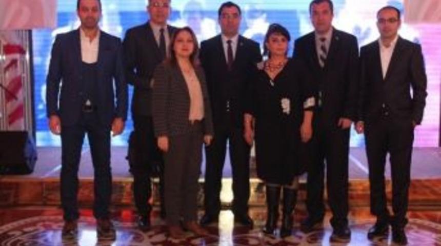 Eskişehir Azerbaycanlılar Derneği&rsquo;nden Darbe Girişimine Tepki