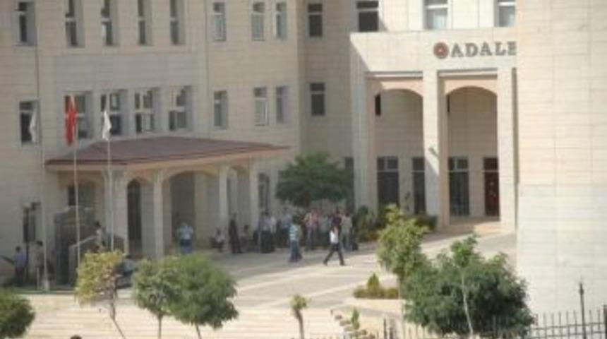 Siirt&rsquo;te 10 Hakim Ve Savcı G&ouml;zaltına Alındı