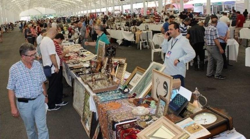 Bursa&rsquo;da Tarih Bu Pazarda Satılıyor