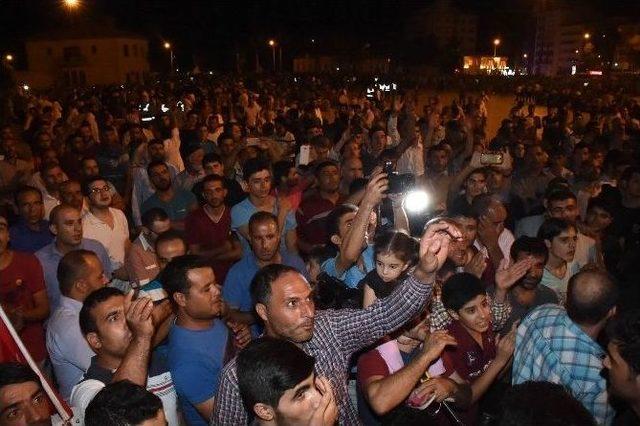 Şanlıurfa Valisi Azim Tuna Vatandaşlarla Bir Araya Geldi