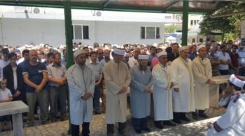 Fatsa&rsquo;da Demokrasi Şehitleri İ&ccedil;in Gıyabi Cenaze Namazı Kılındı