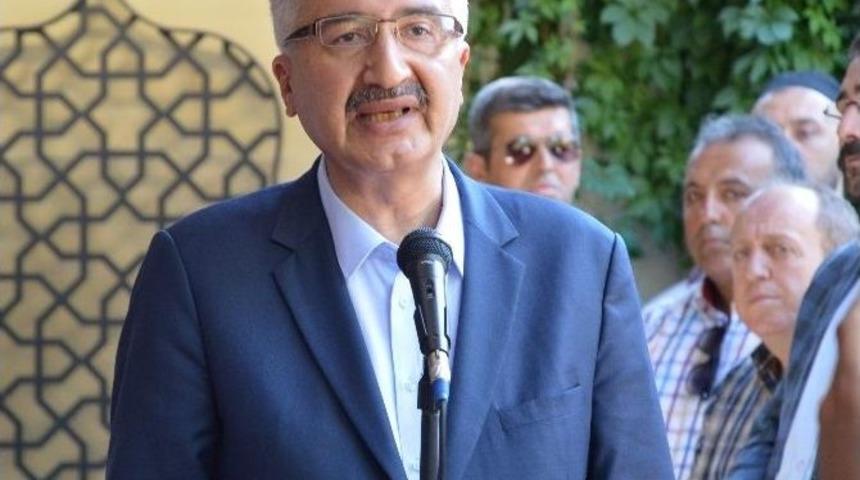 Gıyabi Cenaze Namazında Vali&rsquo;den Darbecilere Sert S&ouml;zler