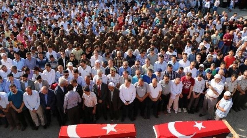 Darbe Girişiminde Şehit Olan Siviller, Son Yolculuğuna Uğurlandı