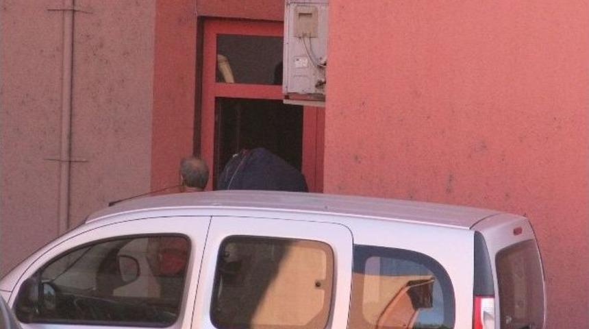 G&ouml;zaltına Alınan İstihkam Kurmay Albay Arıcan Ve 4 Emniyet Mensubu Adliyeye Getirildi