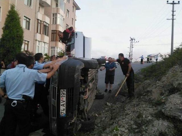 Bartın’da Otomobil Takla Attı: 3 Yaralı