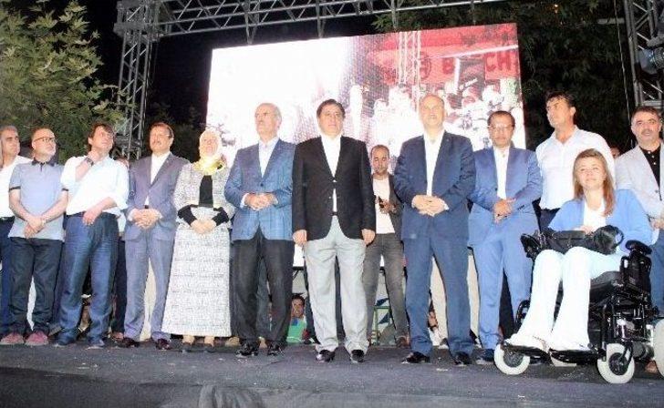 Bursa’da On Binler Meydanlara İndi G2