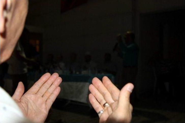 Atakum’da Demokrasi Şehitleri İçin Dua G4