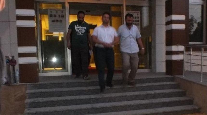 Malazgirt&rsquo;te 2 Polis Tutuklandı