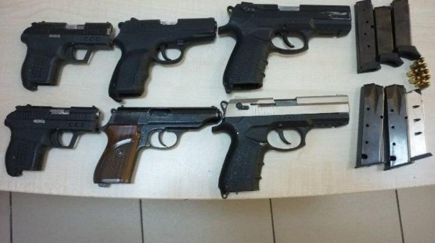 Uyuşturucu Tacirleri Yakalandı