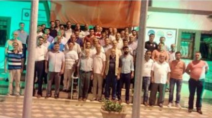 Osmaneli Halkı Darbe Girişimine Tepki İ&ccedil;in Sokaklarda