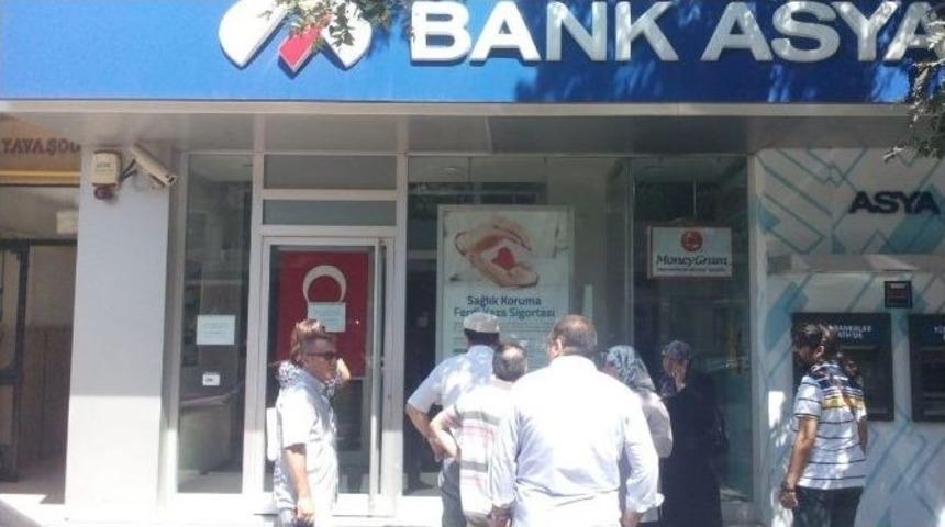 Bank Asya Kapılarını Kapattı