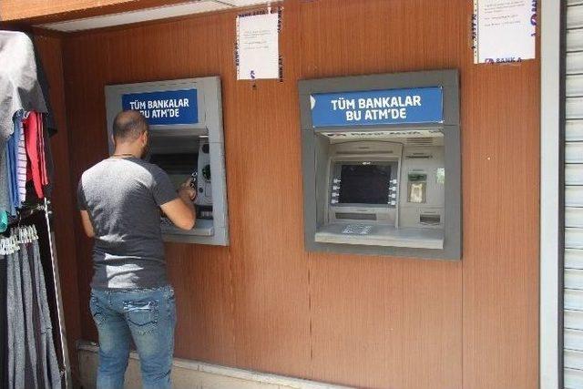 Bank Asya’nın Şubeleri Kapatıldı