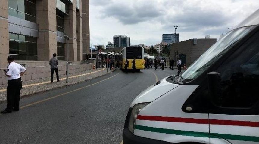 Darbe Soruşturmasında Bir Grup Asker Adliyeye Sevk Edildi