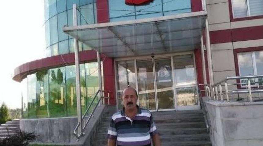 Darbe Teşebb&uuml;s&uuml;ne Bayraklı Tepki