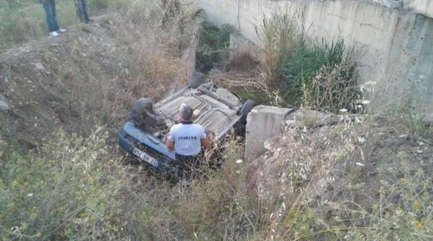 &Ccedil;an&rsquo;da Trafik Kazası: 3 Yaralı