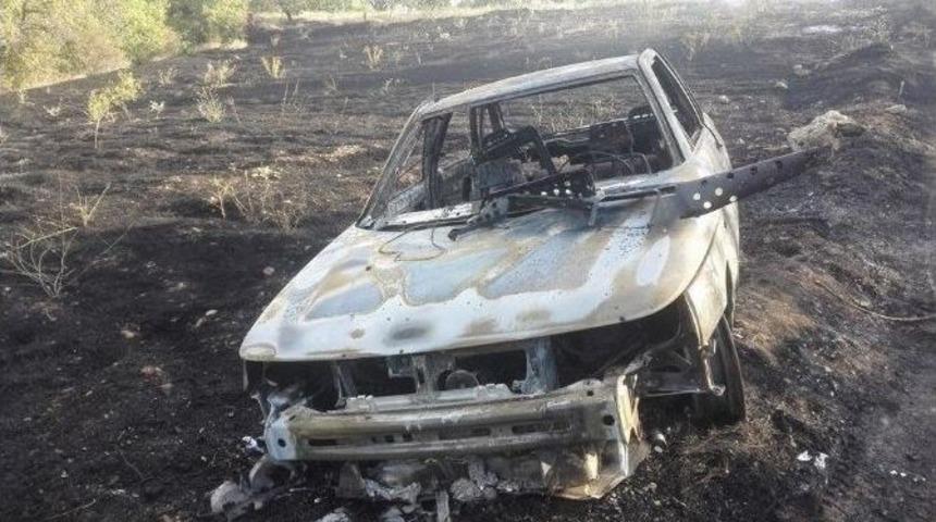 Alev Alan Otomobil Bah&ccedil;eye Zarar Verdi