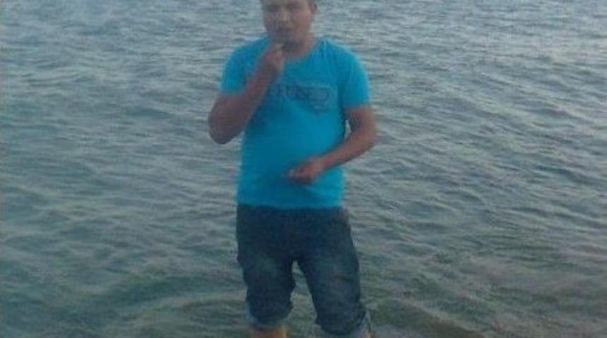 Serinlemek İ&ccedil;in Girdiği G&ouml;lette Boğuldu