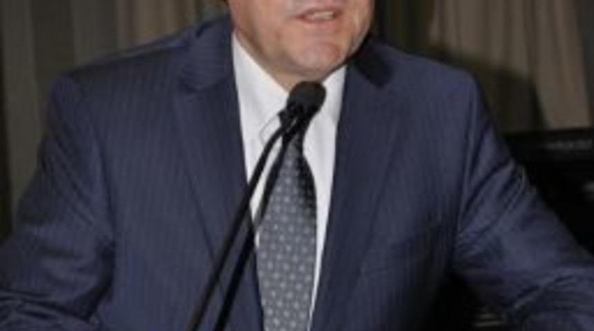 Osb Başkanı Erg&uuml;ney; &ldquo;15 Temmuz Demokrasi Tarihimizde Kara Bir Leke Olarak Yerini Alacak&rdquo;