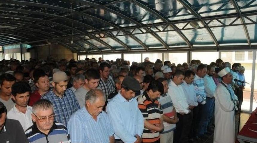 &Ccedil;an Belediyesi&rsquo;nden Darbe Şehitleri İ&ccedil;in Mevlit Ve Gıyabi Cenaze Namazı