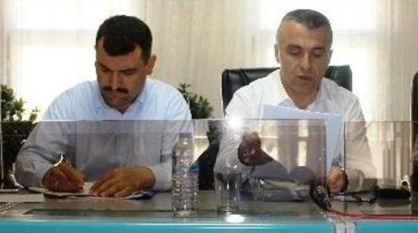 İş&ccedil;i &Uuml;cretlerine Y&uuml;zde 5 Zam Yapıldı