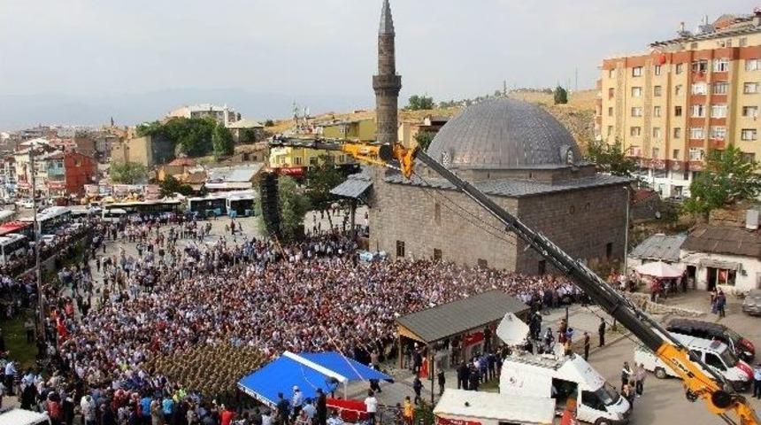Erzurumlu Şehit Polis Memuru Son Yolculuğuna Uğurlandı