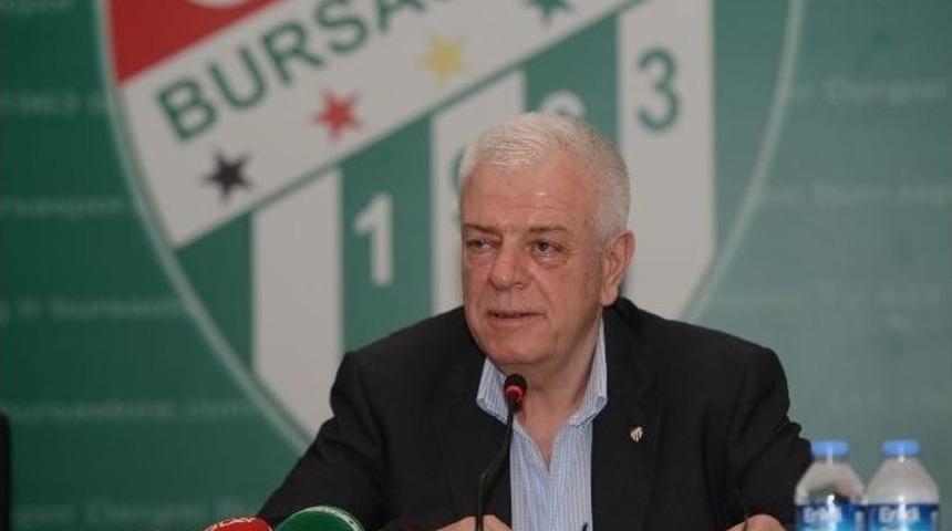 Timsah Demokrasi Şehitlerini Unutmadı