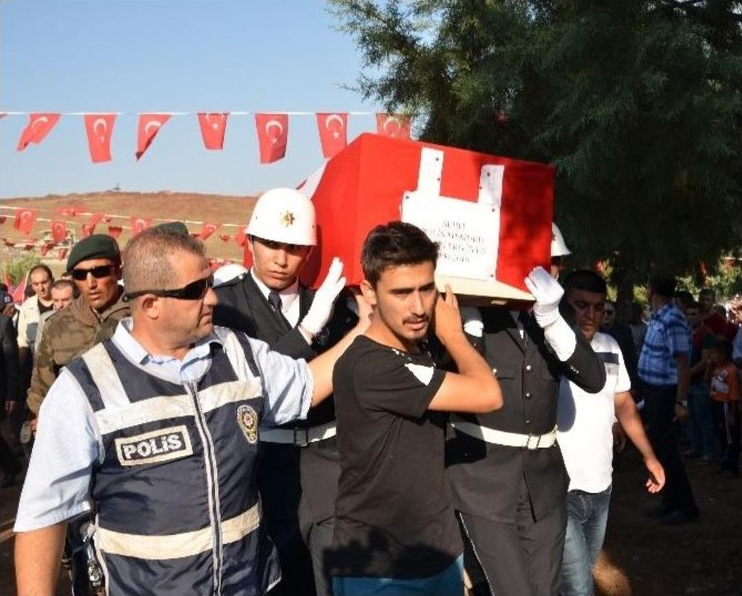 Kahramanmaraş Darbe Şehidini Son Yolculuğuna Uğurlandı