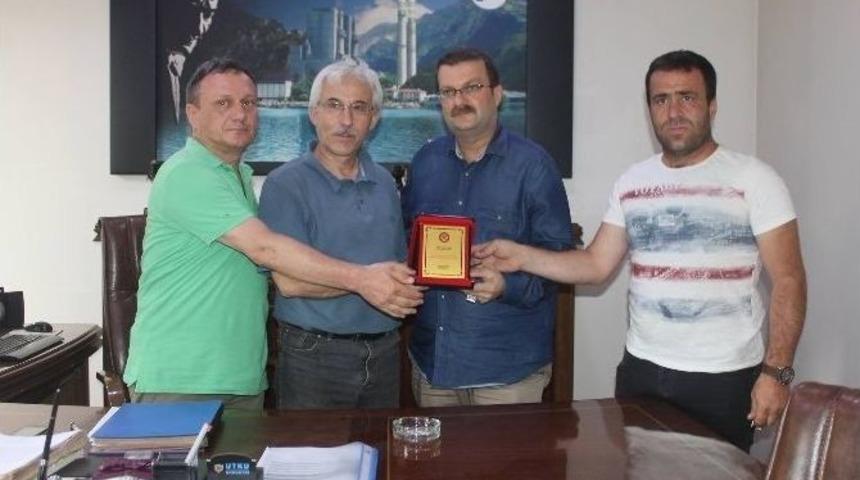 Başkan Caner&rsquo;den Teşekk&uuml;r Ziyareti