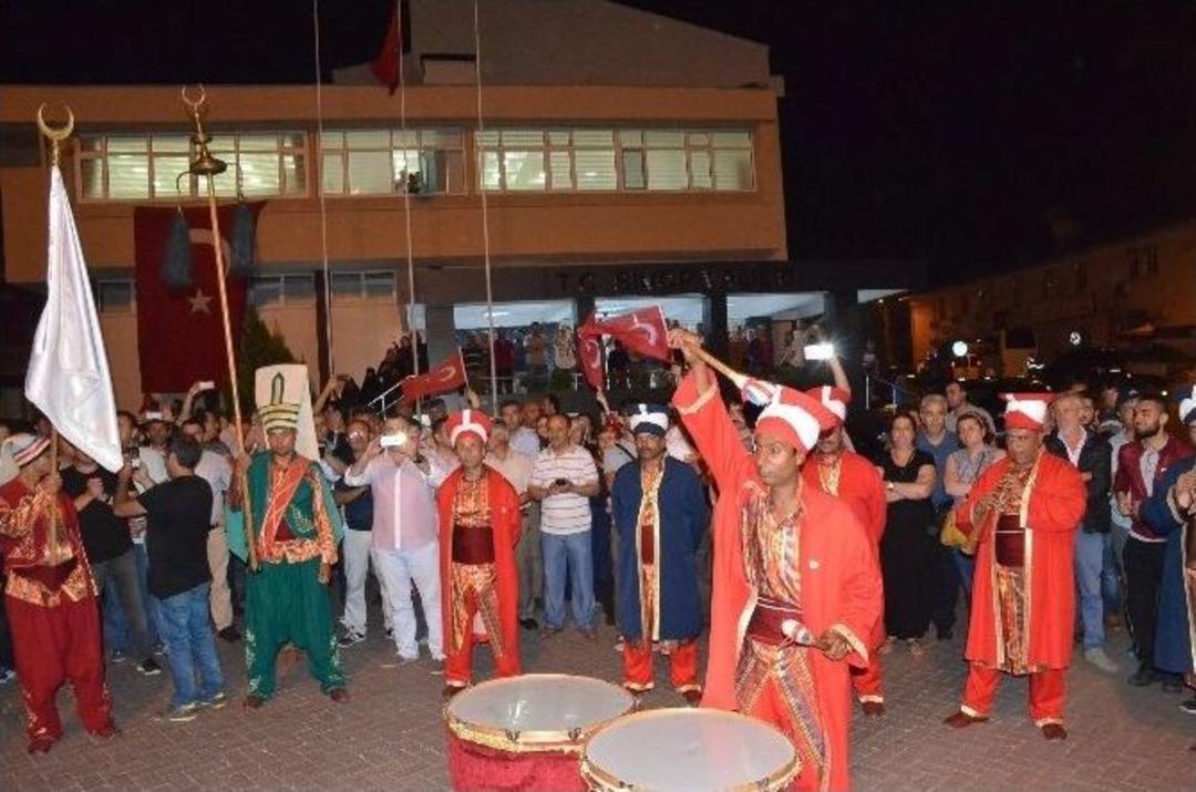 Sinop&rsquo;ta Mehter Marşlı Demokrasi N&ouml;beti