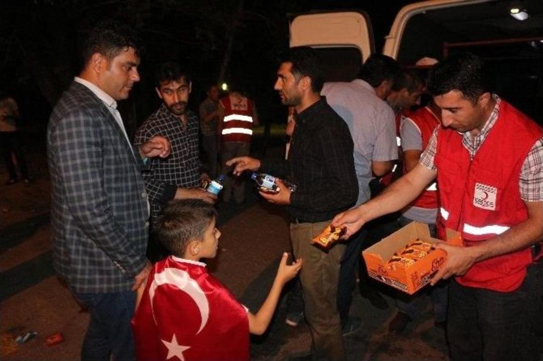 Ağrı&rsquo;da Darbe Girişiminde Şehit Olanlar İ&ccedil;in Mevlit Okutuldu