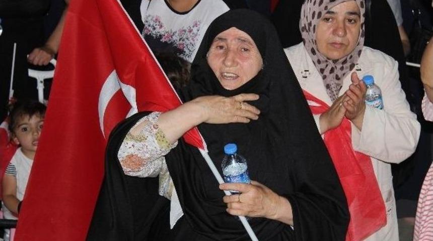 Demokrasi N&ouml;beti 4. G&uuml;n&uuml;nde