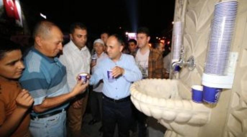 Beyşehir Belediyesi&rsquo;nden Demokrasi N&ouml;beti Tutanlara İkram