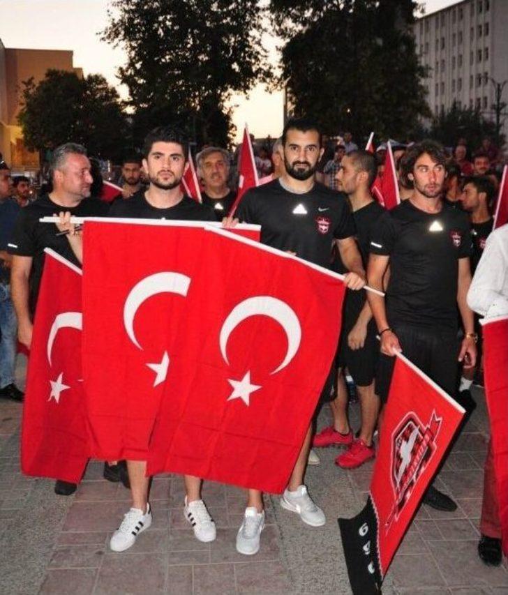 Gaziantepspor Darbeye Karşı Meydanda G2