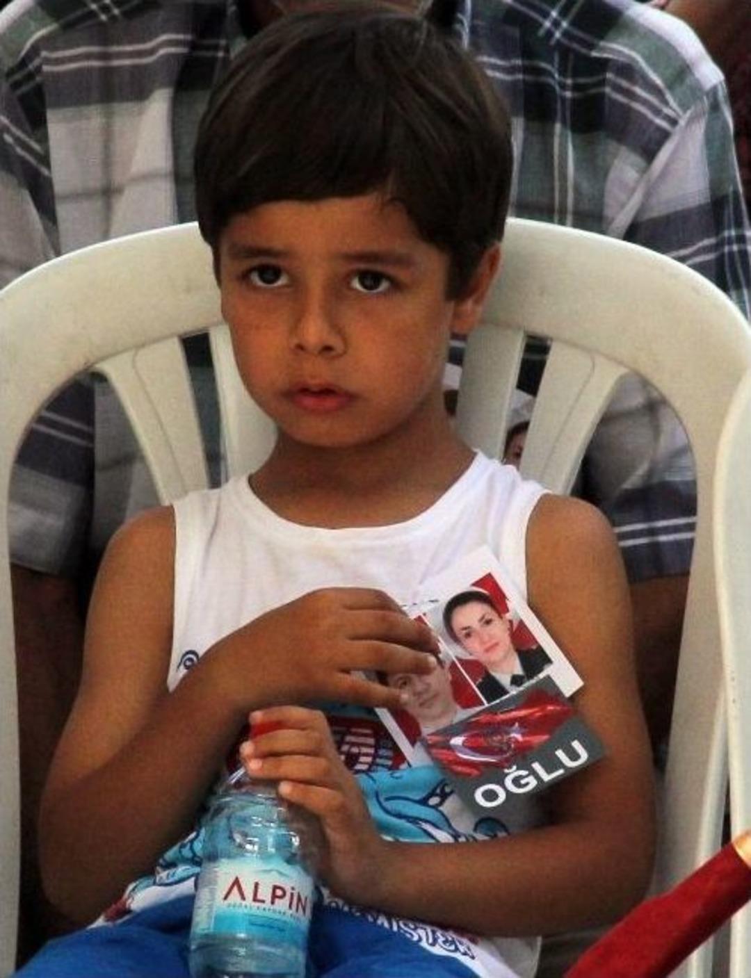 Adanalı 3 Şehit G&ouml;zyaşlarıyla Uğurlandı