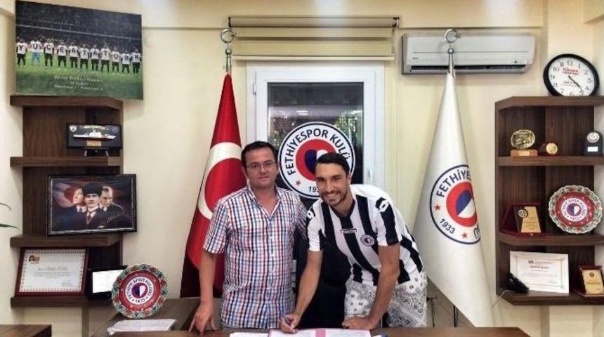Fethiyespor Emir G&ouml;&ccedil;en İle Anlaştı